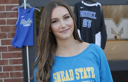 Model Senior Signs Volleyball Scholarship