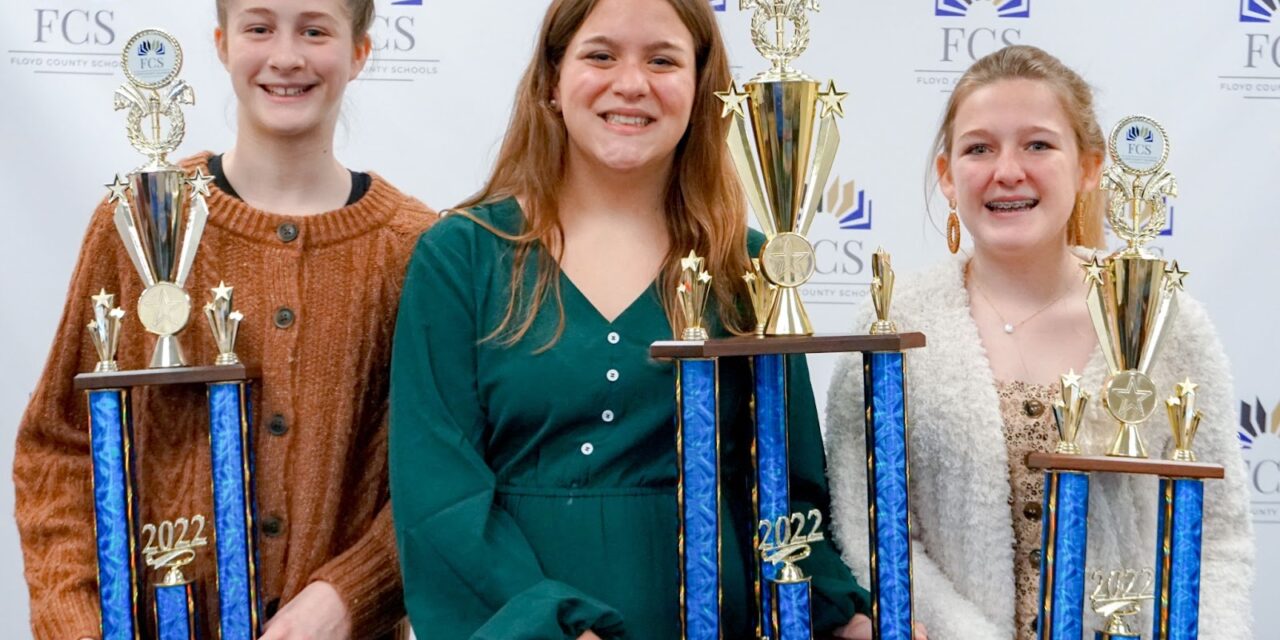 Model Middle Student Wins Floyd County Schools’ 2022 Gifted Oratorical Contest