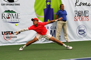 Chinese Tennis Star Dominates Rome Tennis Tournament