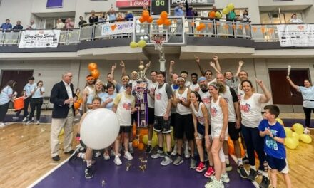 ROME DOCTORS AND LAWYERS RAISE $71,000 FOR PEOPLE WITH DISABILITIES AT ASOLD-OUT BASKETBALL TOURNAMENT