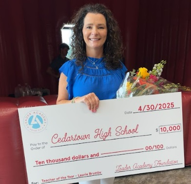 Chick-fil-A Awards $10K to Cedartown Teacher