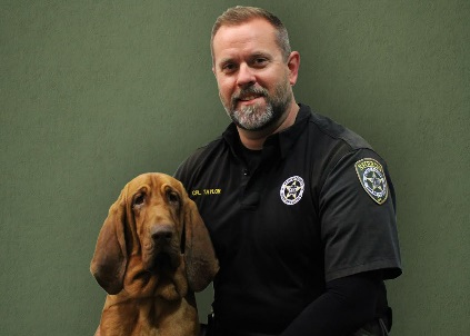 Team Effort and Bloodhound K9 Waylon Help Capture Fleeing Suspects in Floyd County