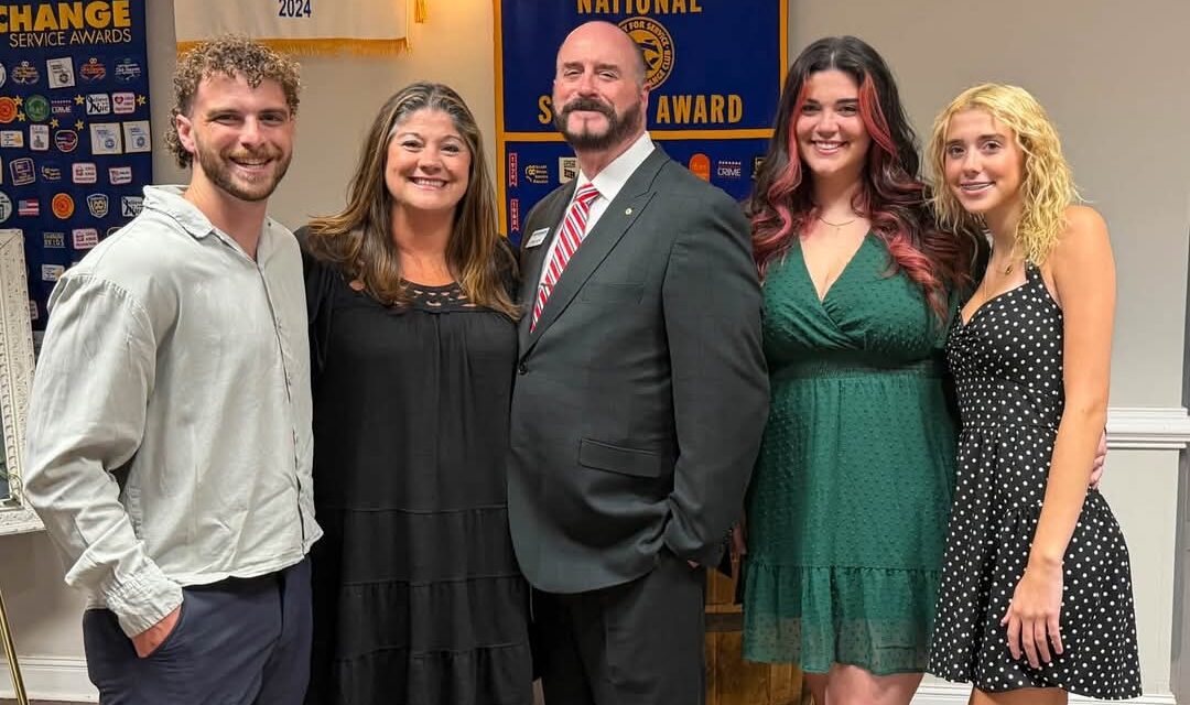 Robert Smyth Installed as New Exchange Club President